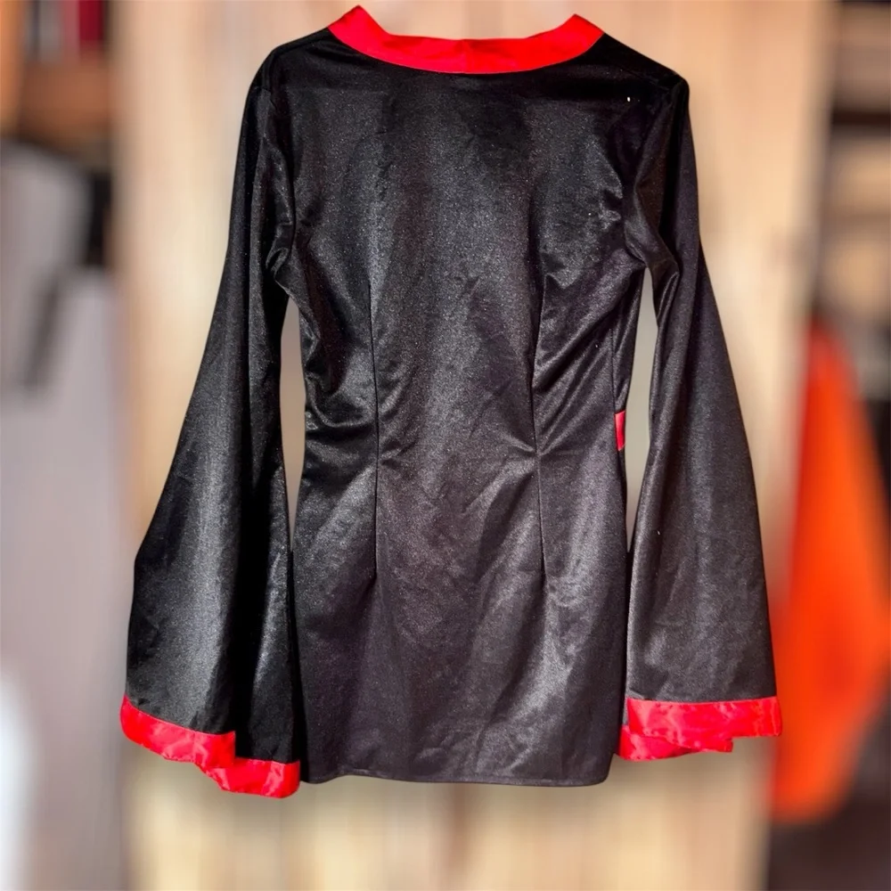 OHITSMISSARIES Vintage 2000 - Leg Avenue “Sexy Samurai” dress. Women’s Large - Picture 2 of 3